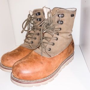 Royal Canadian Leather Boots